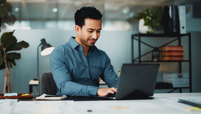 Article Eight Device Security Best Practices for Today’s Workforce Image