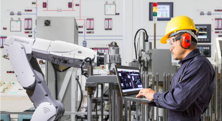 Top 10 IoT Trends in Manufacturing
