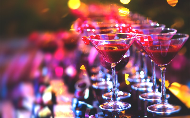 cocktails on tray