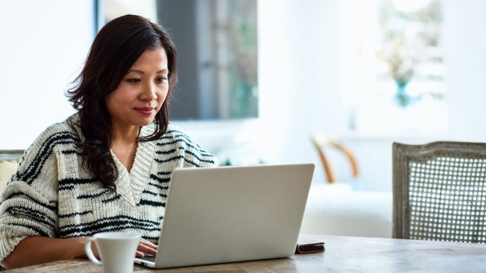hpe-vdi-solutions-wfh-woman hpe-vdi-solutions-wfh-woman