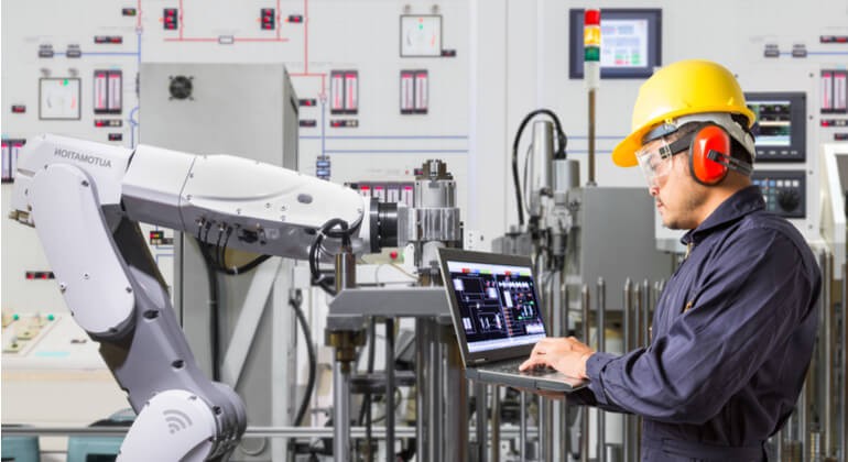 Top-10-IoT-Trends-In-Manufacturing Top-10-IoT-Trends-In-Manufacturing