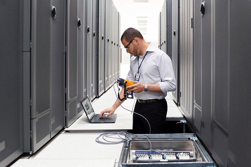 IT admin working in data center on HP ZBook 14