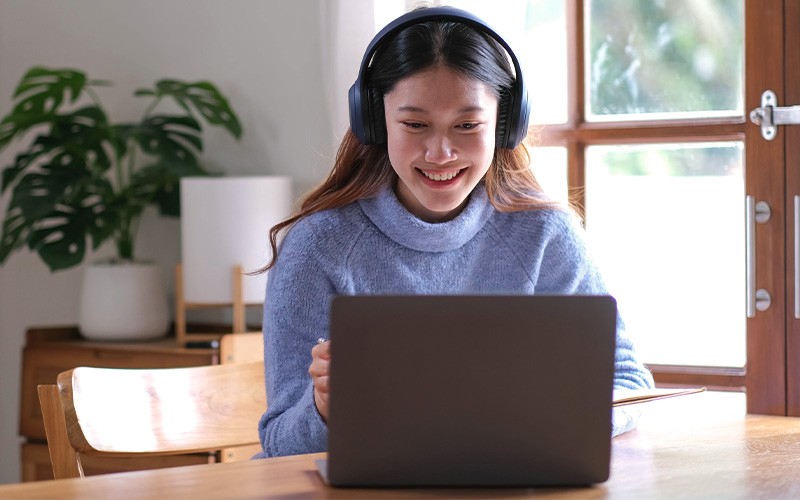 woman using laptop