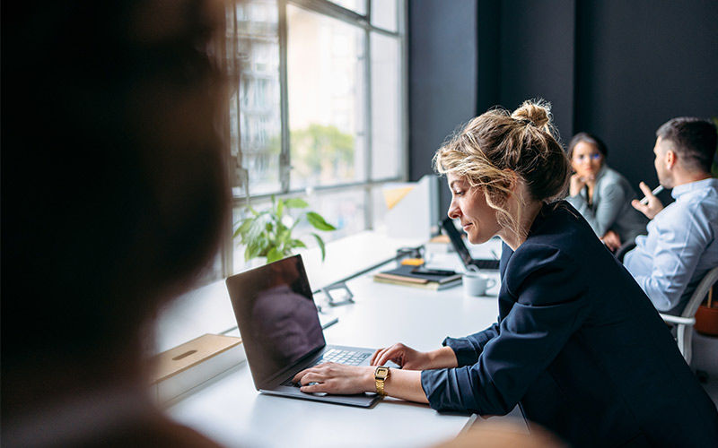 woman-working-laptop-in-office-is-1444536152 woman-working-laptop-in-office-is-1444536152