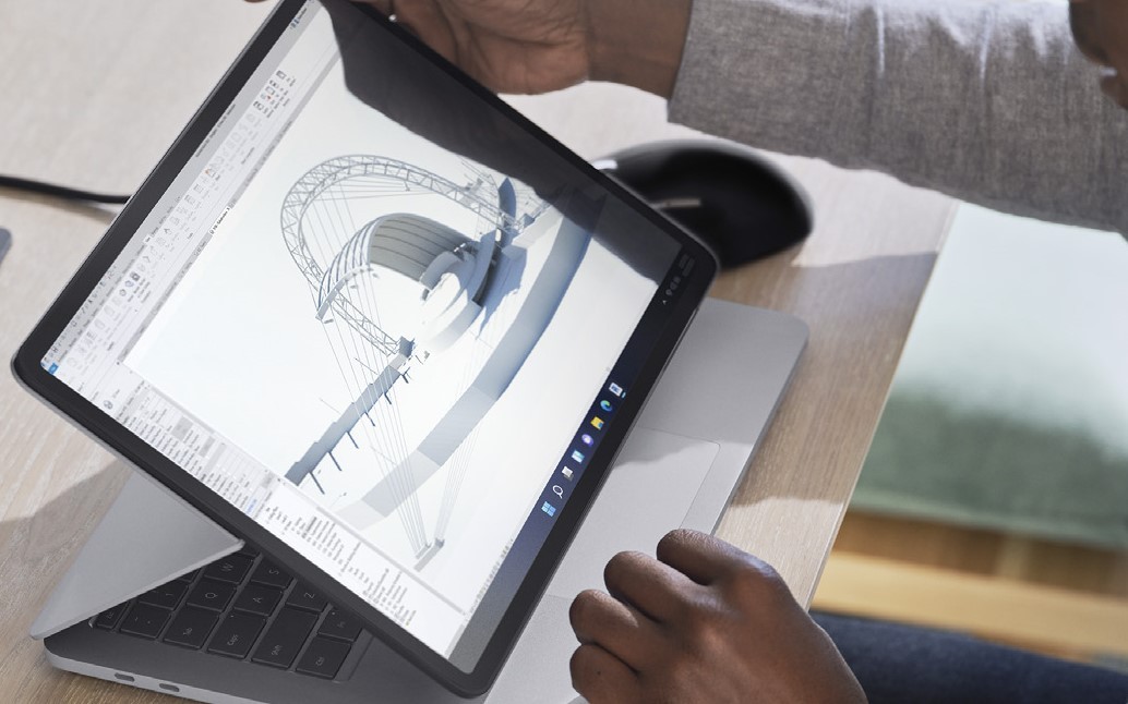 microsoft-surface-studio-2-lifestyle-with-surface-pen microsoft-surface-studio-2-lifestyle-with-surface-pen
