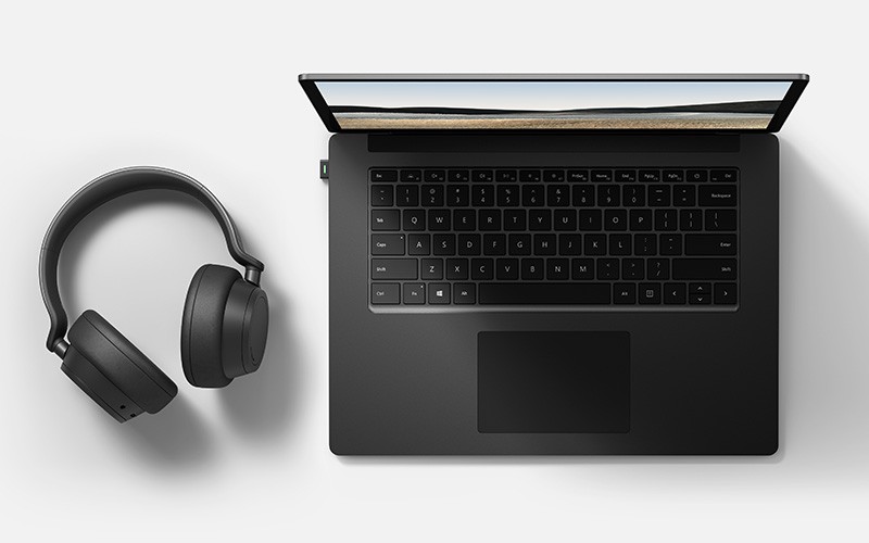 microsoft-surface-accessories-headphones microsoft-surface-accessories-headphones