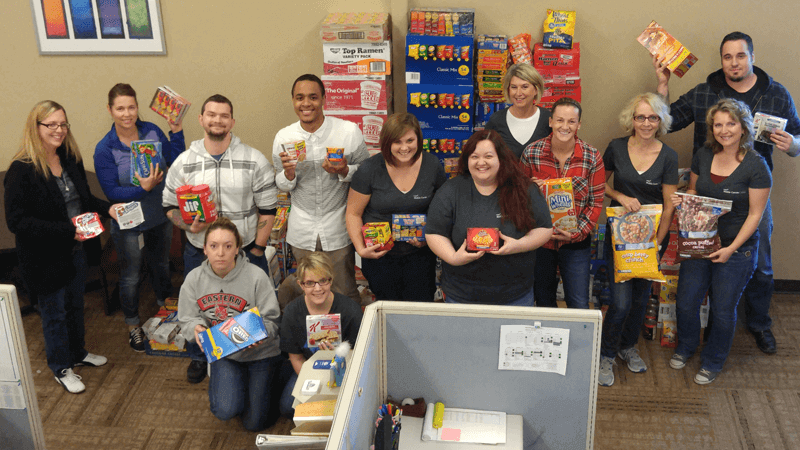 Kids and parents donating 