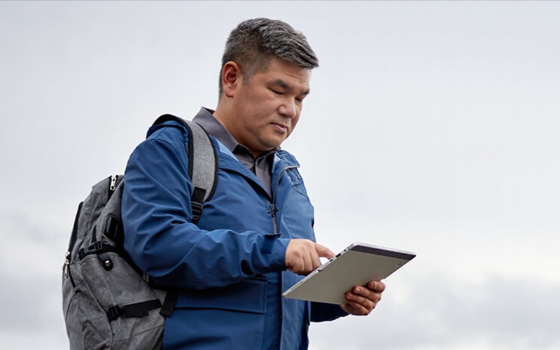 ms_empower_outdoor_tablet