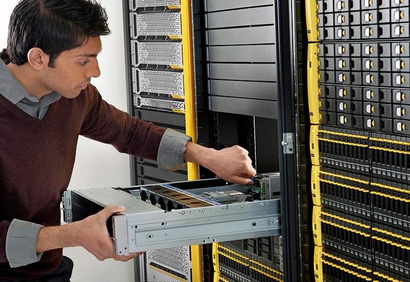 hp-3PAR-it-admin-working-proliant-server-storage hp-3PAR-it-admin-working-proliant-server-storage
